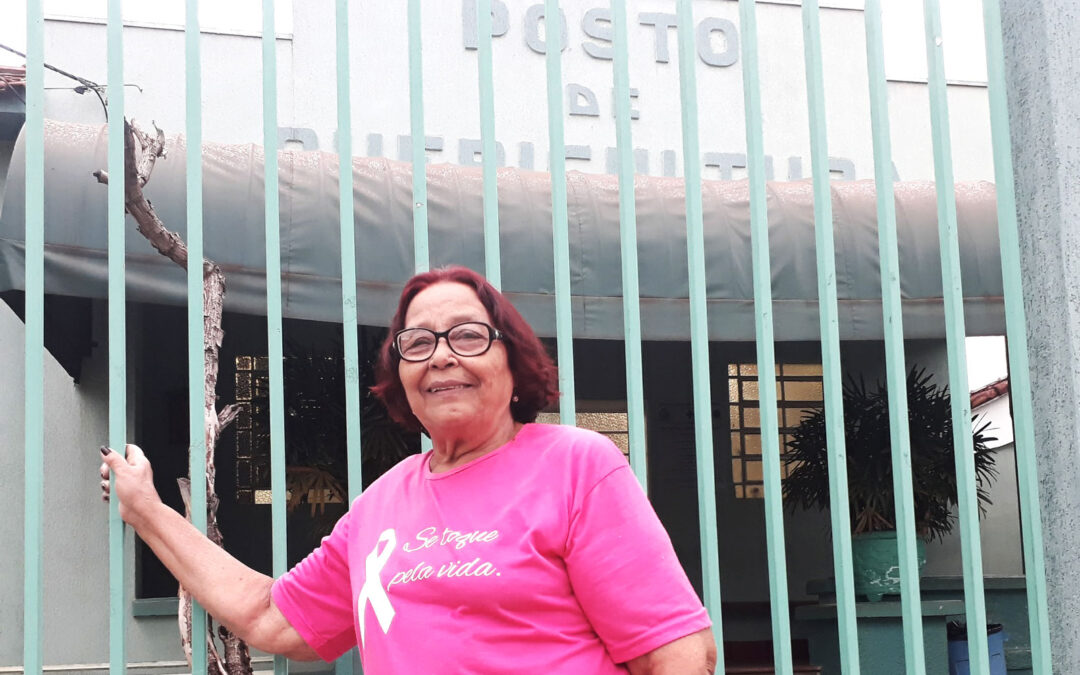 Dona Diva, 80 anos, é exemplo de cidadania