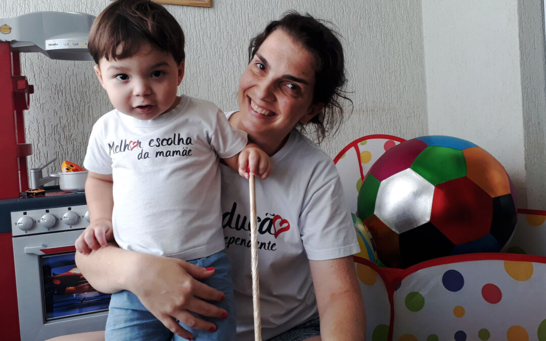 Para ser mãe, Denise optou pela produção independente