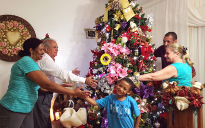 No Jardim Recreio, uma família unida pelo carinho faz um Natal de muitas luzes